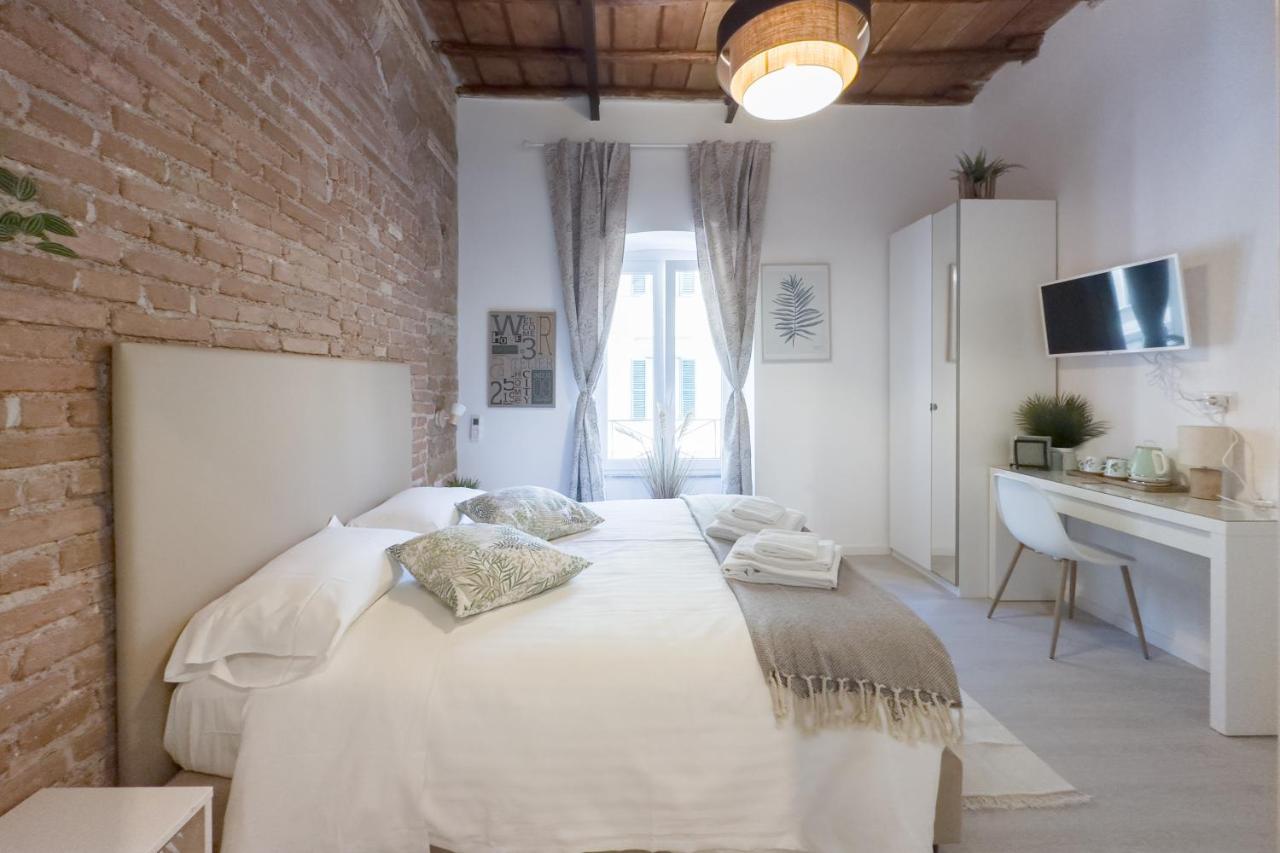White Ostilia Guesthouse Rome Exterior photo