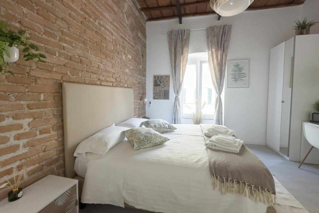 White Ostilia Guesthouse Rome Exterior photo